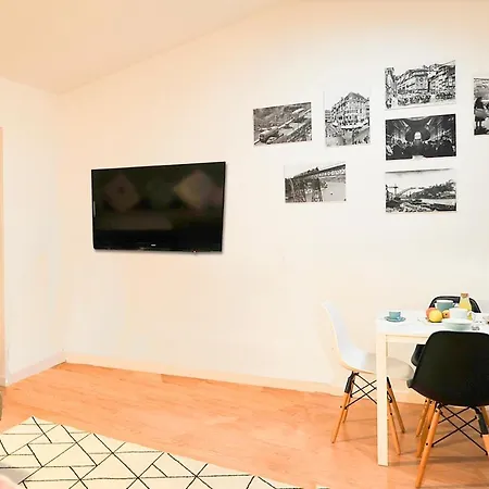 137 Private Family -8 Min From Historic Center