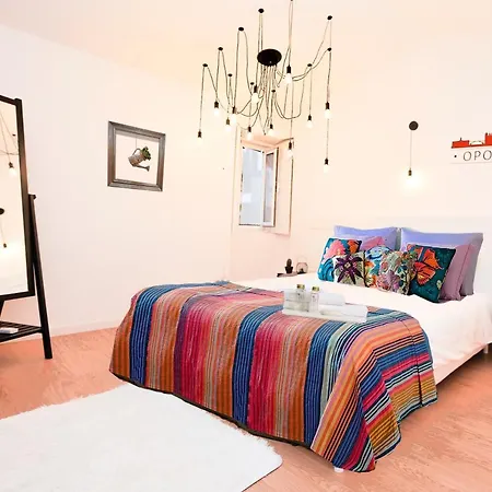 Semesterbostad 137 Private Family -8 Min From Historic Center Vila Nova de Gaia