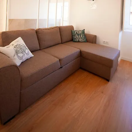 Semesterbostad 137 Private Family -8 Min From Historic Center Vila Nova de Gaia