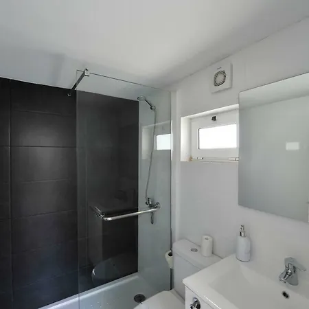 Casa vacanze 137 Private Family -8 Min From Historic Center